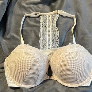 Victoria’s secret 36D cream  bra